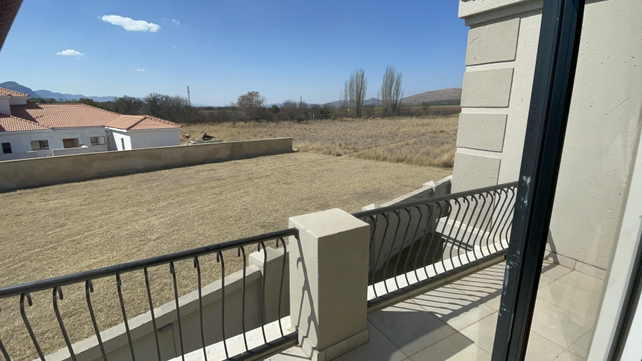 5 Bedroom Property for Sale in WestLake Country Safari Estate North West